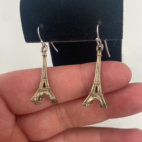 Handmade Eiffel Tower earrings - Picture 2 of 3